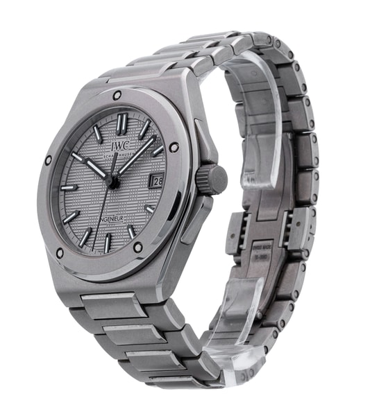 IWC Ingenieur IW328904